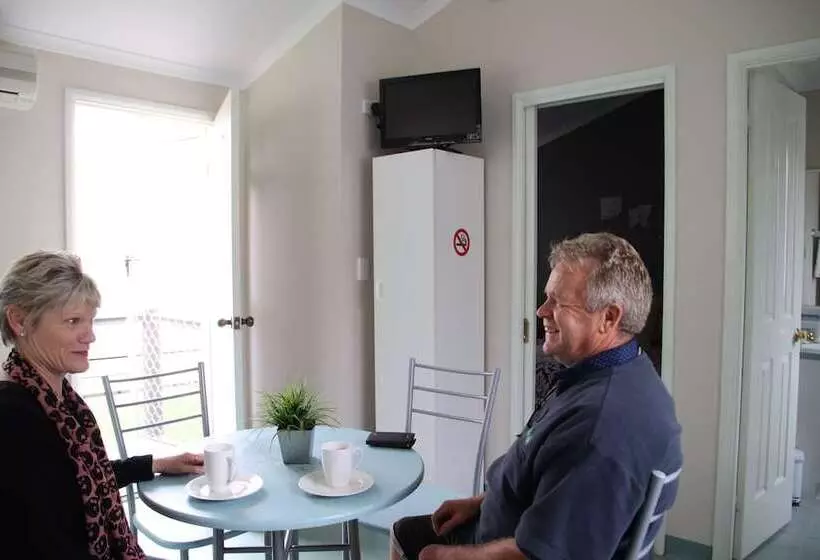 ホテル Tasman Holiday Parks  Serpentine Falls