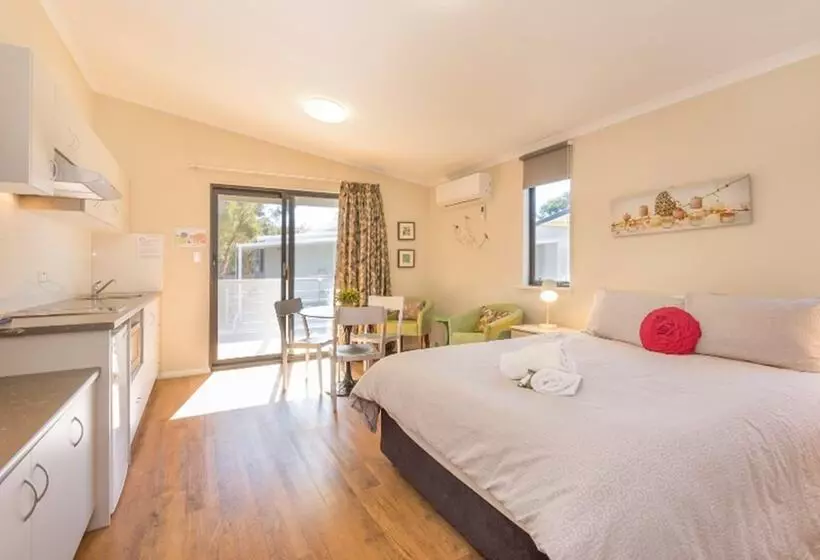 ホテル Tasman Holiday Parks  Serpentine Falls