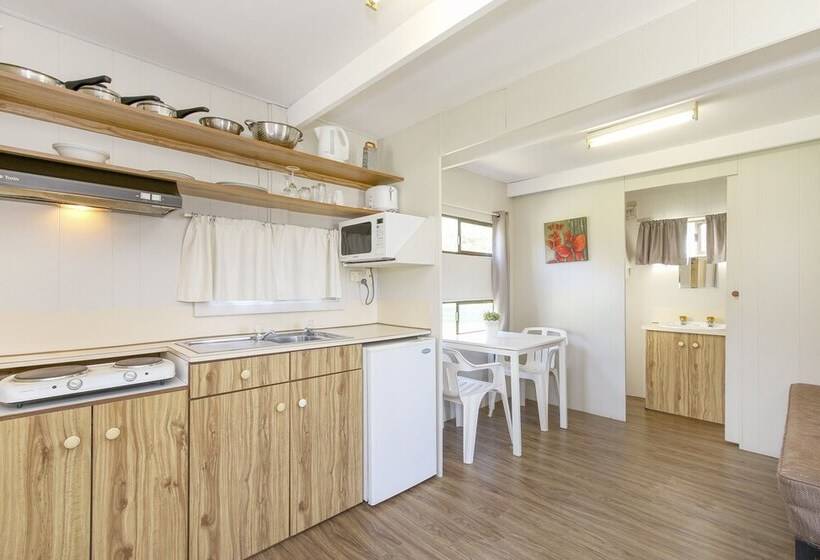 Отель Tasman Holiday Parks  Serpentine Falls