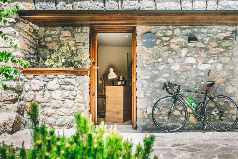 Intrepid Hotel Rural