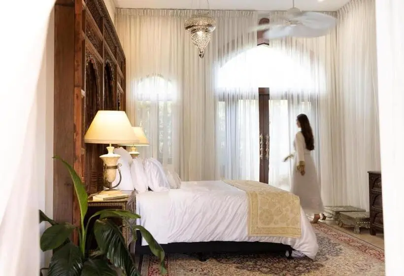 Jodhai Bai Retreat
