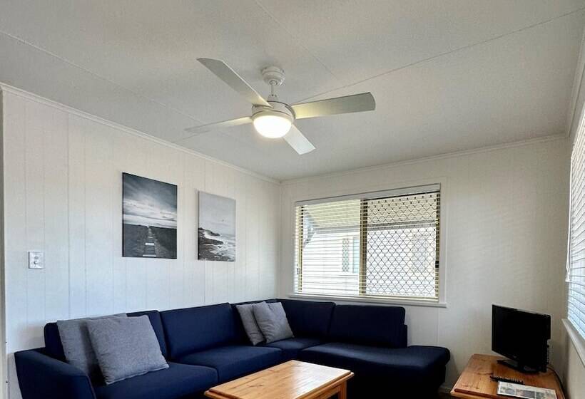 Moana Beach Tourist Park