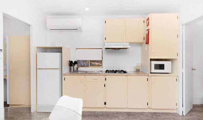 Moana Beach Tourist Park