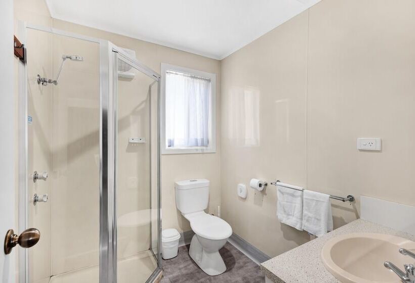 Moana Beach Tourist Park