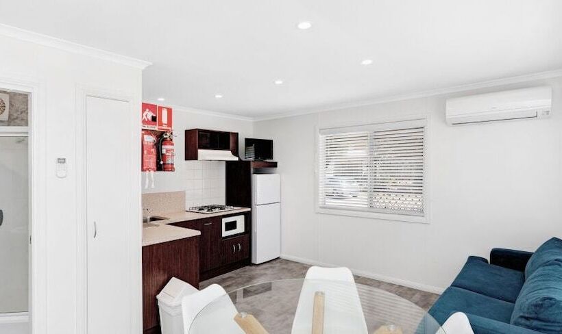 Moana Beach Tourist Park