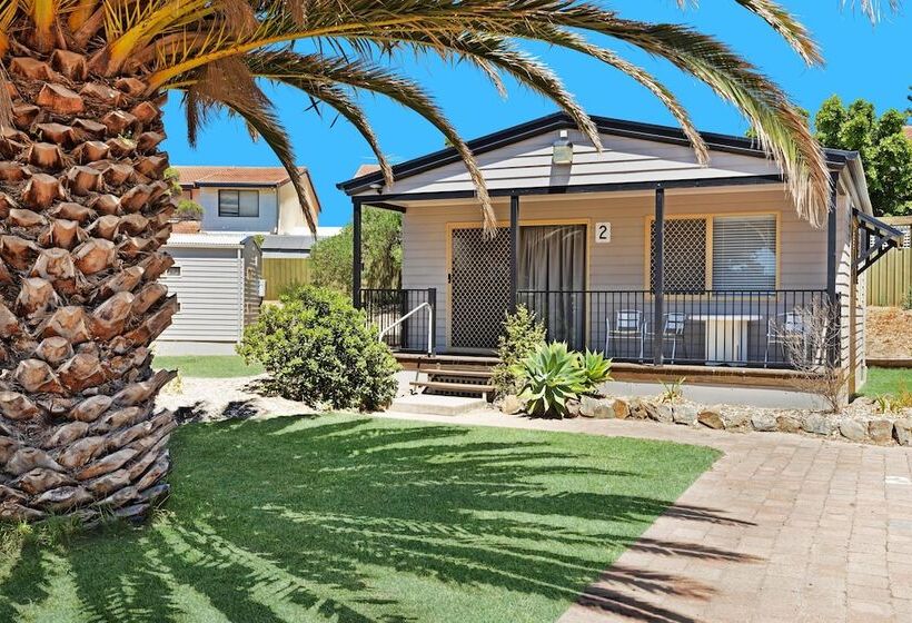 Moana Beach Tourist Park