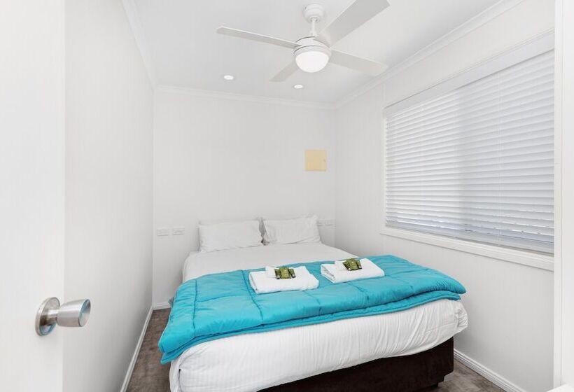 Moana Beach Tourist Park