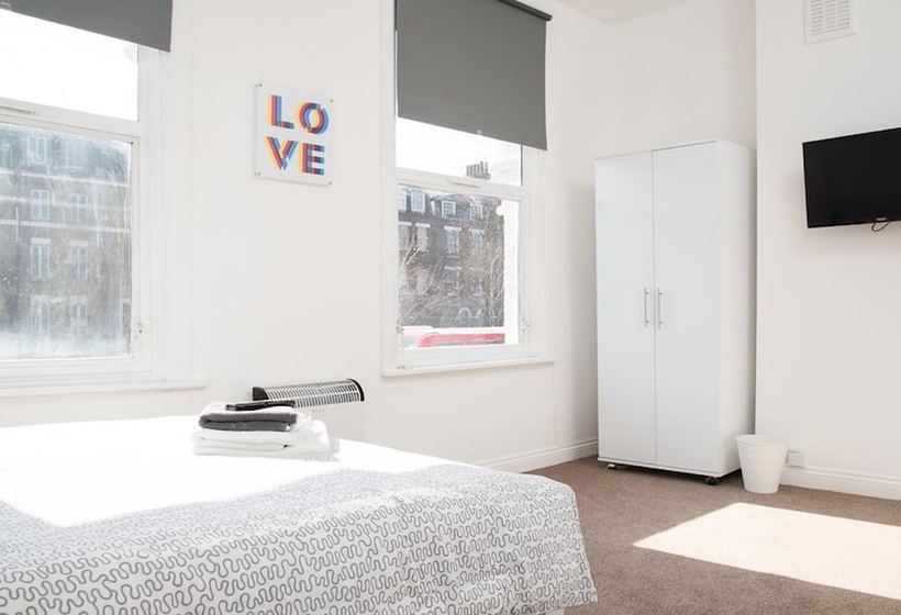 بنسيون Peckham Queens Road