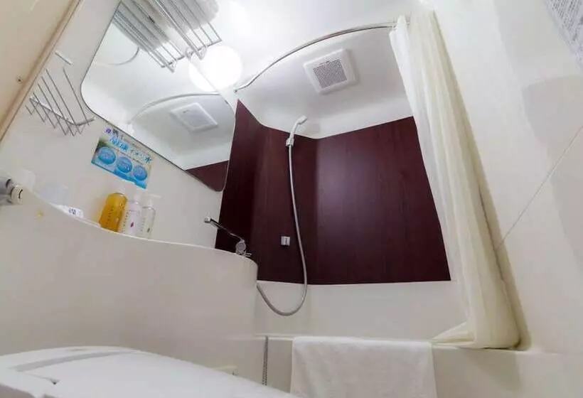 Super Hotel Subway Tanimachi 4 Chome Exit 6