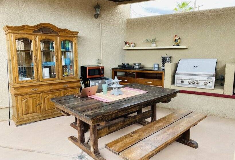 בית מלון כפרי Mi Kasa Hot Springs 420,adults Only, Clothing Optional