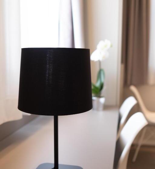 بنسيون Zeta T Rooms