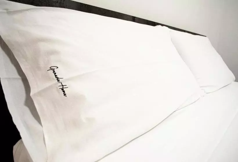 Aamiaismajoitus (B&B) Grenada Home