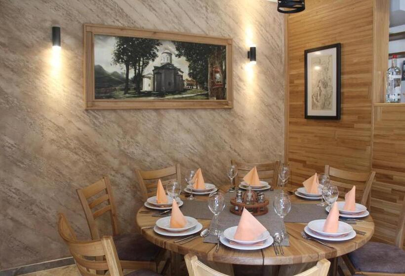 تختخواب و صبحانه Vila Madera Pribojska Banja