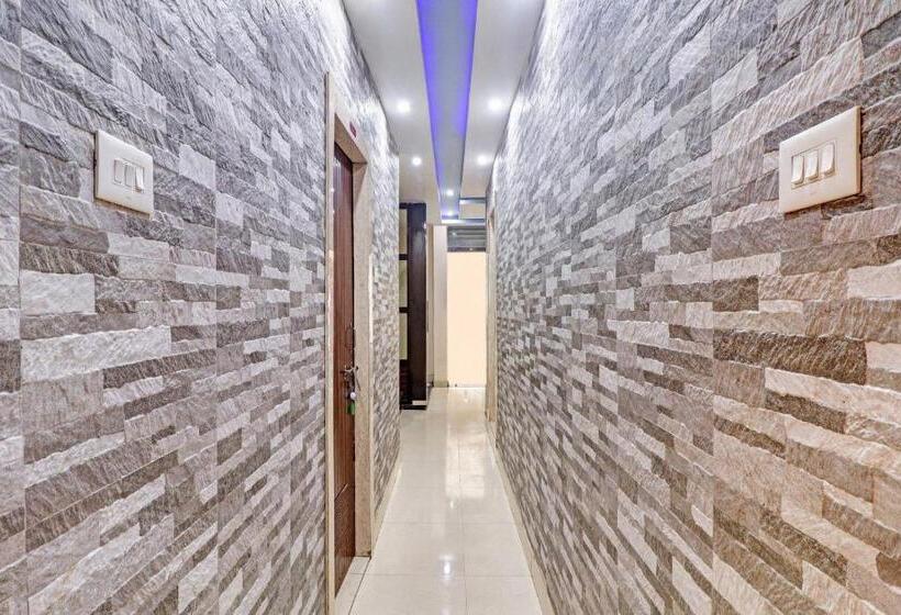 Collection O Hotel Shree Narayan Regency