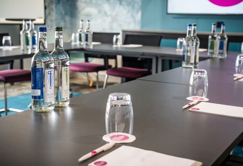 ホテル Aloft Birmingham Eastside