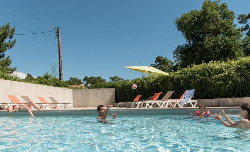 Отель Villages Clubs Du Soleil   Ronce Les Bains