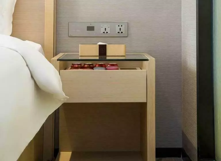 Lavande Hotel Changsha High Speed Railway Station Shuling