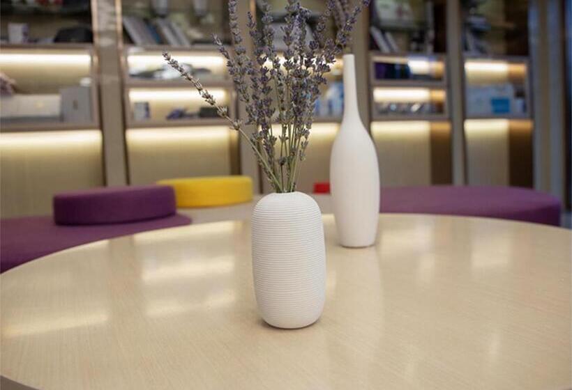 Lavande Hotel Enshi Cultural Center