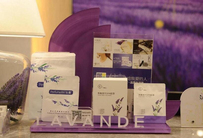 Lavande Hotel Linyi People S Square Branch