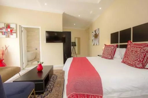 Majatalo Royal Hills Lodge And Spa