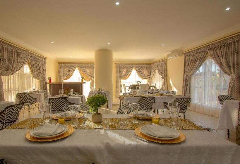 膳宿费 Royal Hills Lodge And Spa