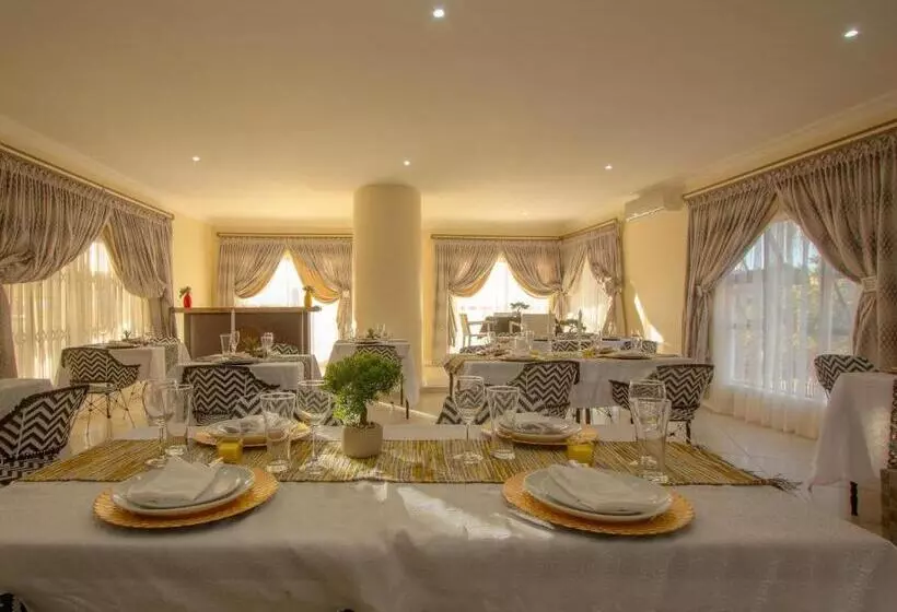 Majatalo Royal Hills Lodge And Spa