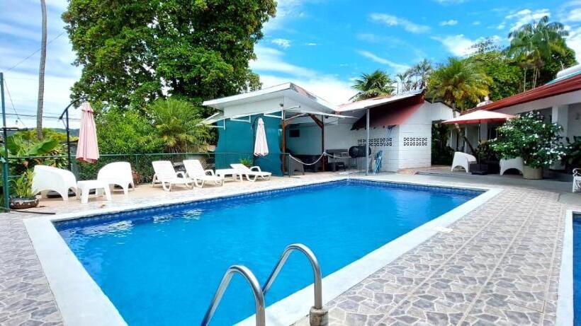 هتل Hôtel Pez Gallo