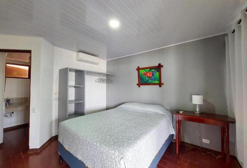 هتل Hôtel Pez Gallo