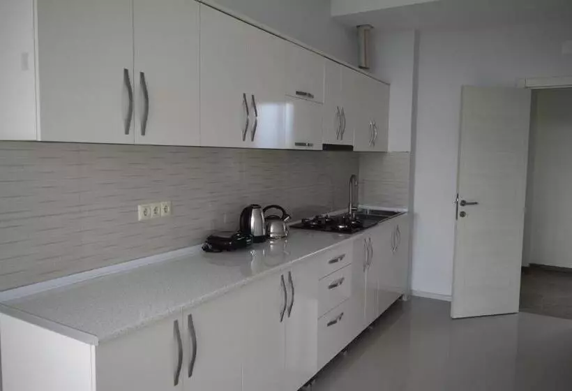 هتل Kobuleti 728