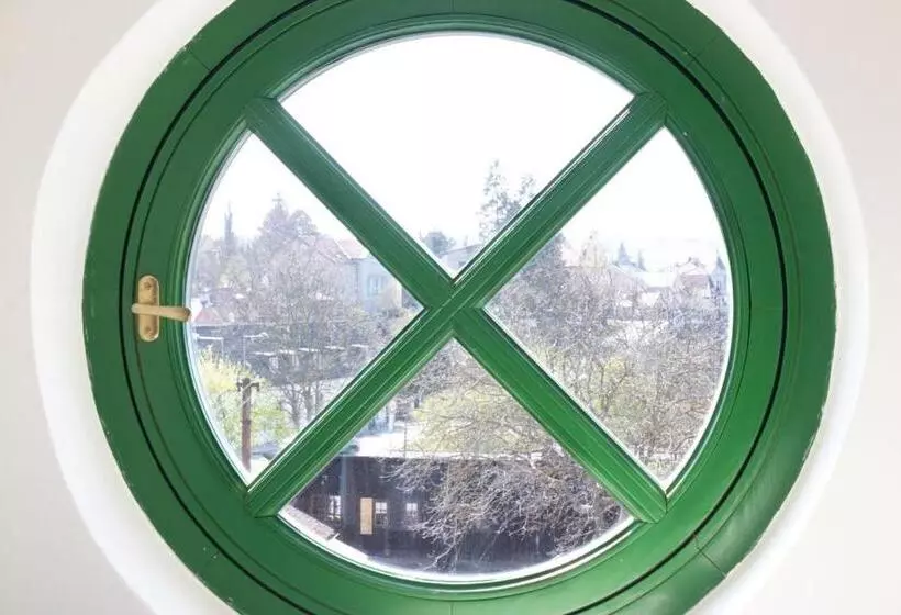 ホテル Pivovar řevnice