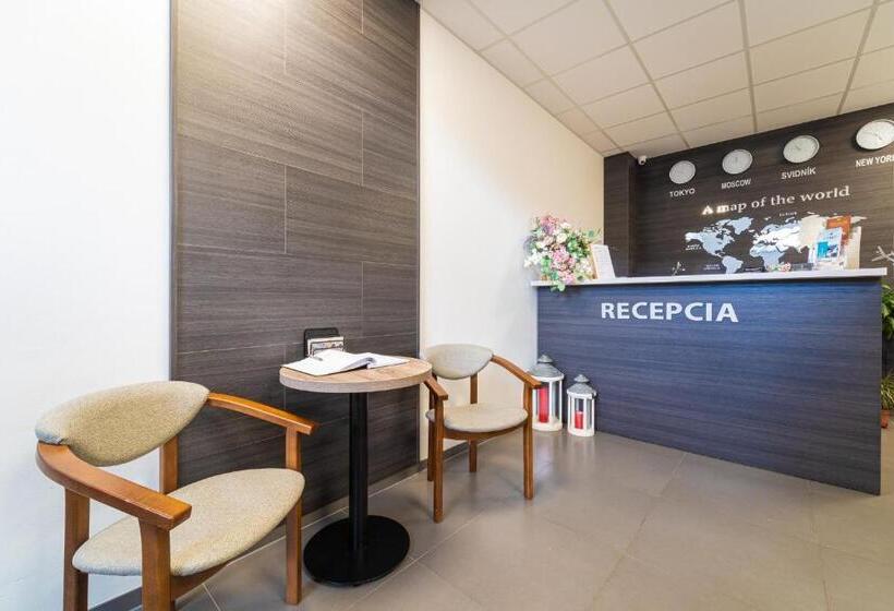 Отель Slávia Svidník Spa & Restaurant