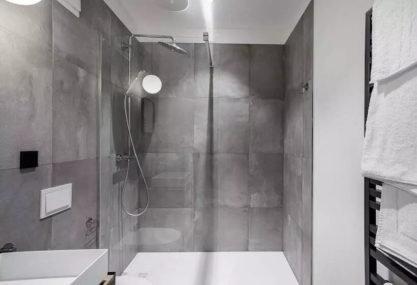 Limehome Erfurt Schmidtstedter Straße