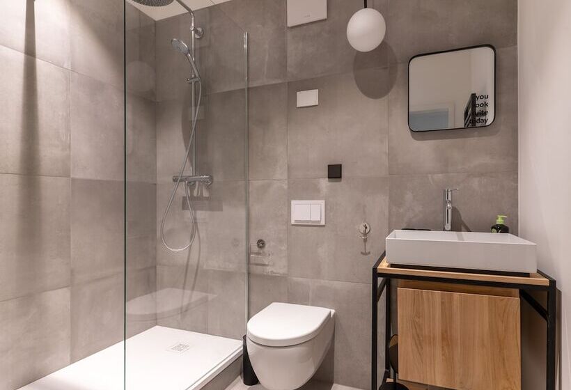 Limehome Erfurt Schmidtstedter Straße