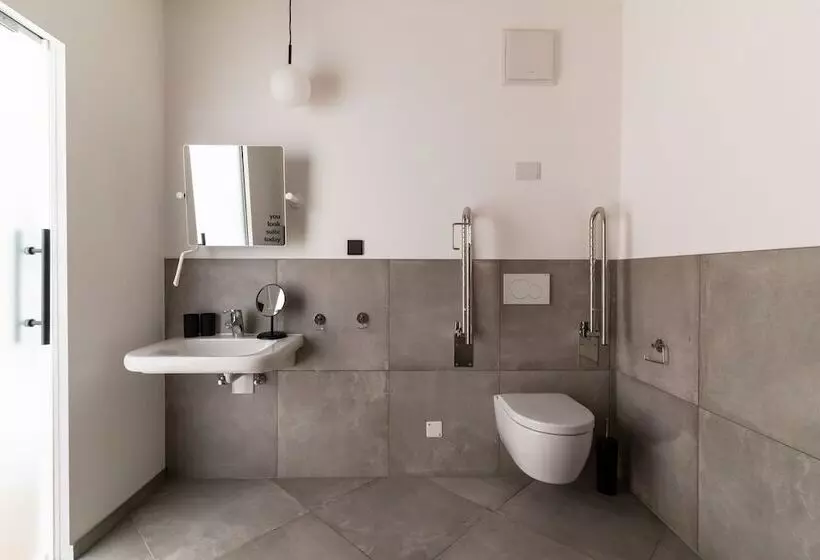 Limehome Erfurt Schmidtstedter Straße