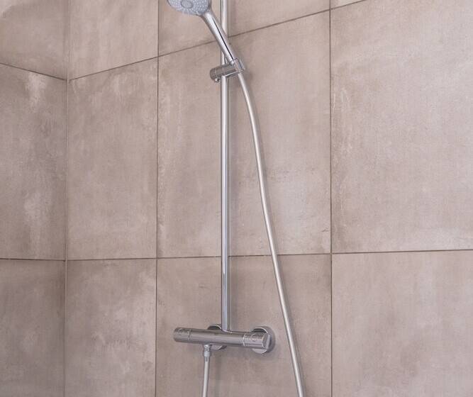 Limehome Erfurt Schmidtstedter Straße