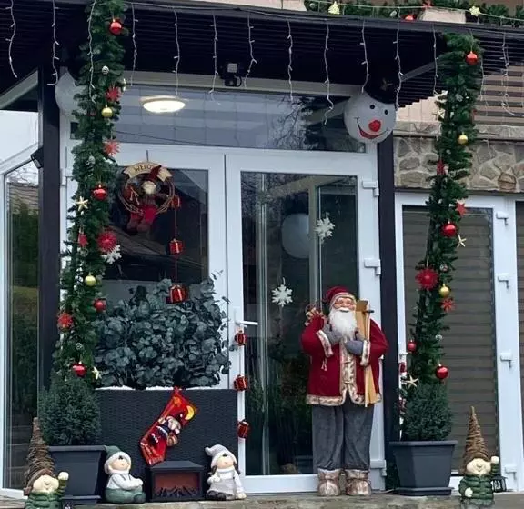 ペンション Casa Sima