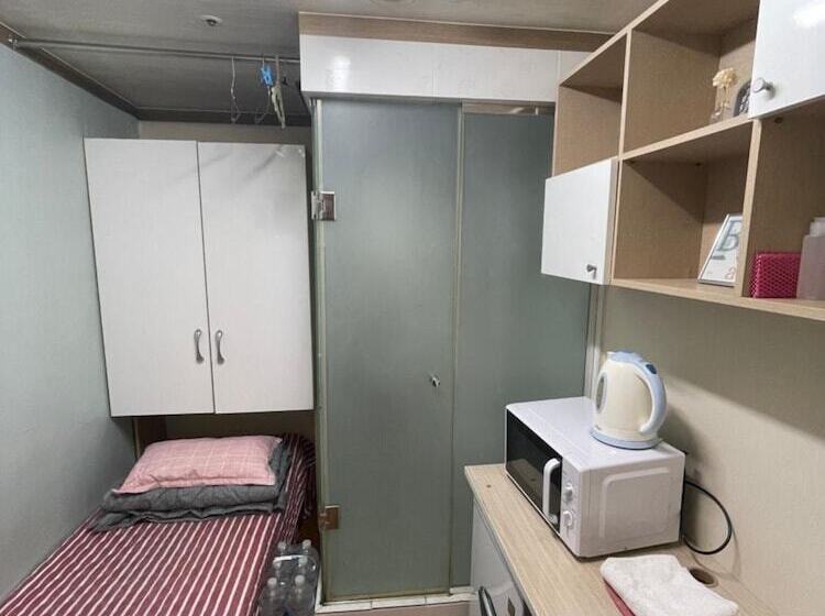 פנסיון Noble Residence