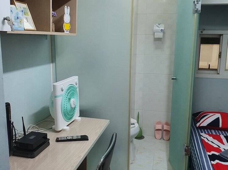 פנסיון Noble Residence