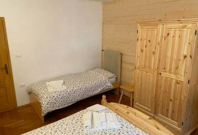 ユースホステル Casa Ortis