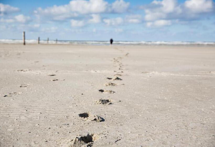 تختخواب و صبحانه Inselhotel Cornelius