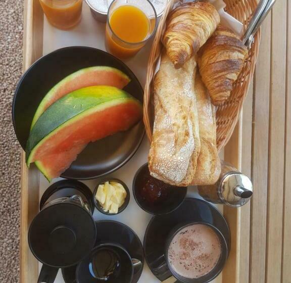 Bed and Breakfast Les Terrasses D'arutoli