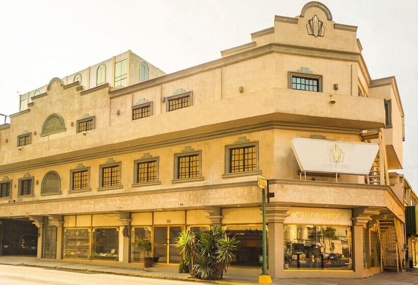 فندق Del Centro