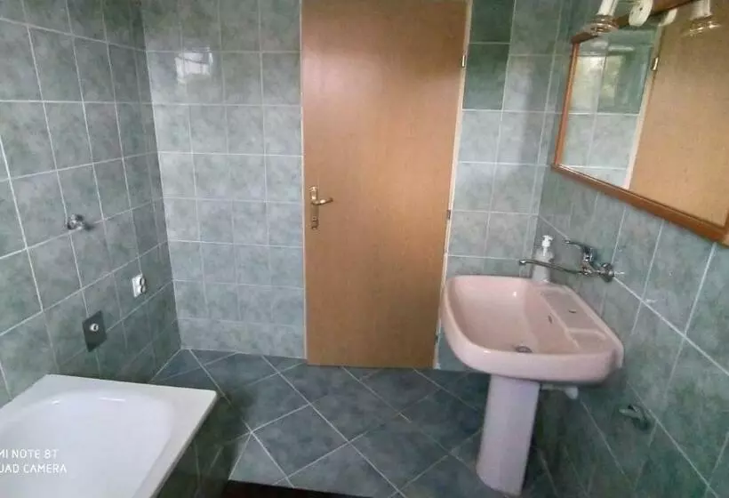 پانسیون Rooms Ensar