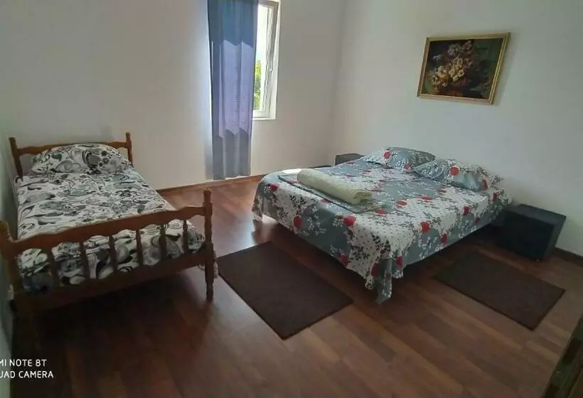 پانسیون Rooms Ensar