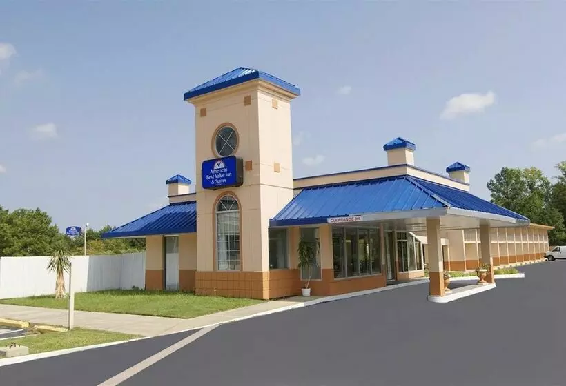 ホテル Dillon Express Inn