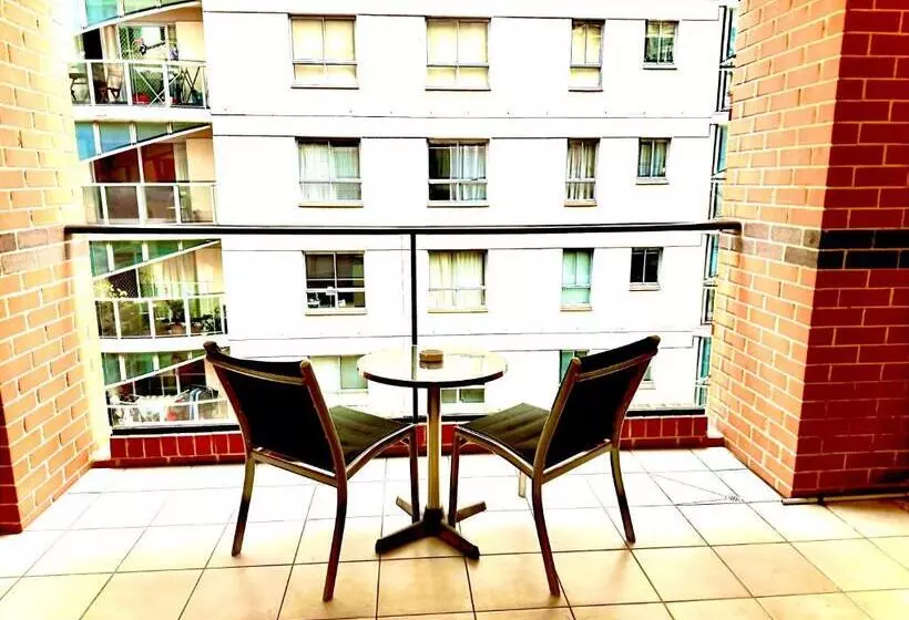 בית מלון כפרי Apx Darling Harbour