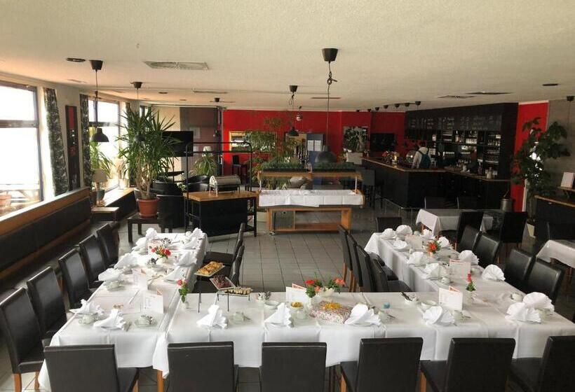 Astral Inn Leipzig Hotel & Restaurant