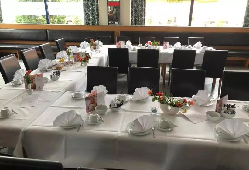 Astral Inn Leipzig Hotel & Restaurant