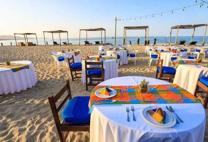 호텔 Buena Vista Oceanfront & Hot Springs Resort