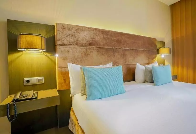 Отель Constanza